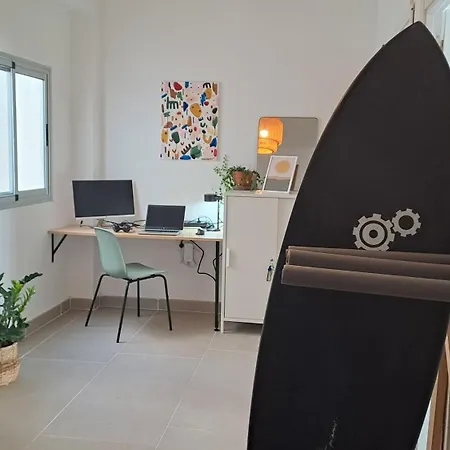 호스텔 The Wave Temple Ii