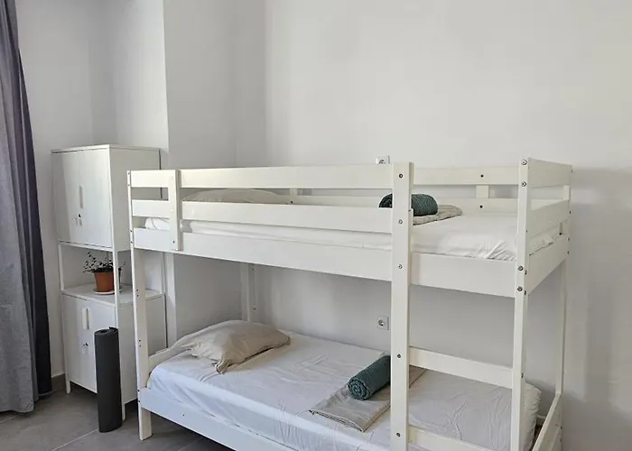 The Wave Temple Ii Hostel *