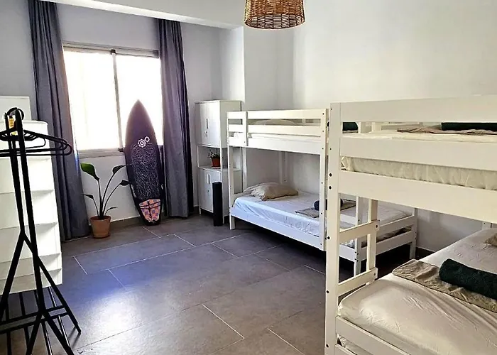 The Wave Temple Ii Hostal