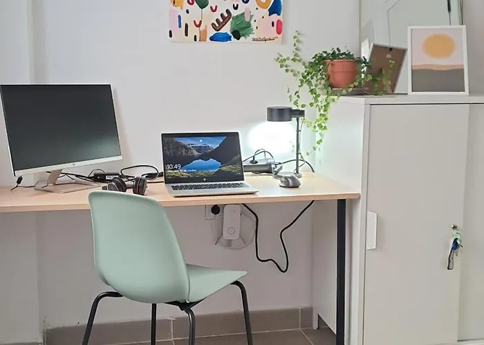 Hostal The Wave Temple Ii *